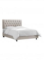 Velvet Tufted Bed With Mattress Light Grey/White Queen