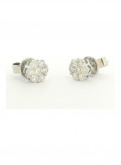18 Karat White Gold With 0.26 Ct Genuine Diamond Studs
