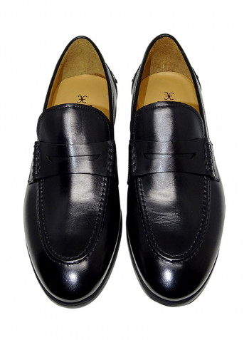 Men's Solid Slip-On Shoes أسود
