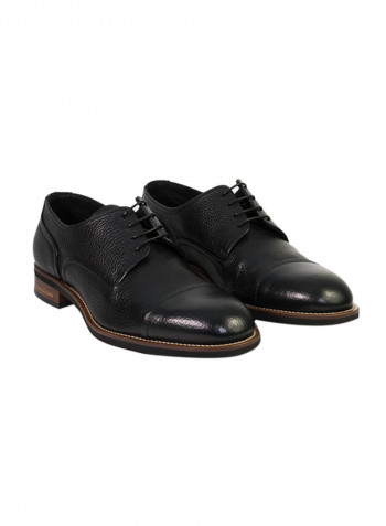 Classic Leather Lace-Up Shoes Black