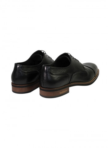 Classic Leather Lace-Up Shoes Black