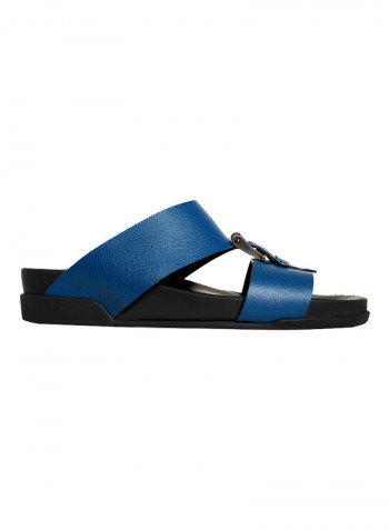 Buckle Detail Arabic Sandals Blue