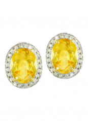 18 Karat Gold Diamond Studded Earrings