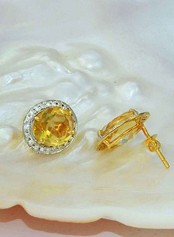 18 Karat Gold Diamond Studded Earrings