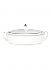 Covered Vegetable Container White/Silver 1.5Quart reviews Covered Vegetable Container White/Silver 1.5Quart