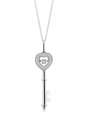 18 Karat Gold Heart Shape Key Pendant with Centre Diamond