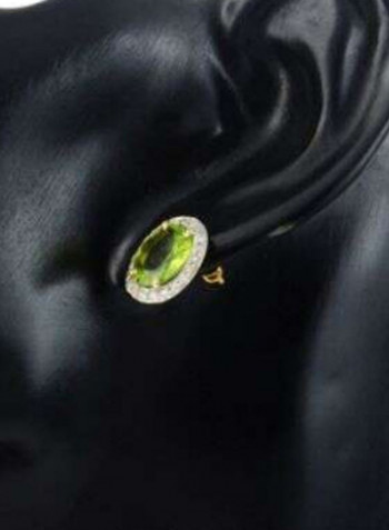 18 Karat Gold Genuine Oval Cut Peridot Genuine Diamonds Earrings