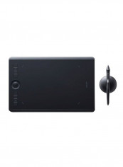 Intuos Pro Medium Creative Pen Tablet PTH660N  Black