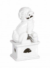 Foo Dog Showpiece White 17.78 x 12.7 x 35.56centimeter