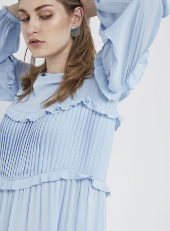 The Comfortable Three-Quarter Sleeve Maxi Dress Blue