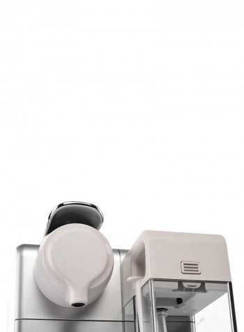 Lattissima Touch Coffee Machine 0.9 l F521SL Silver/White