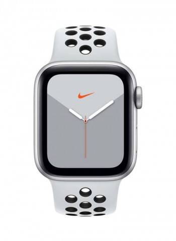 Watch Nike Series 5-40mm GPS 40 mm Silver Aluminium Case With Pure Platinum/Black Sport Band Silver Aluminium Case With Pure Platinum/Black Nike Sport Band