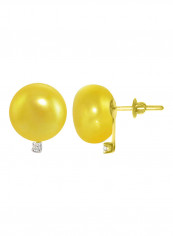 18 Karat Gold 0.04 Carat Diamonds 9-10 mm Pearl Earrings