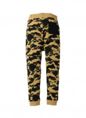 Shark Printed Sweatpants Beige/Black/Red reviews Shark Printed Sweatpants Beige/Black/Red