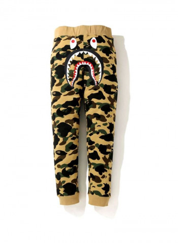 Shark Printed Sweatpants Beige/Black/Red