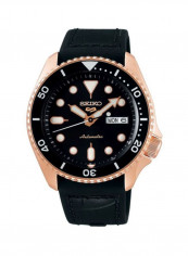 Men's 5 Sports Water Resistant Analog Watch SRPD76K1