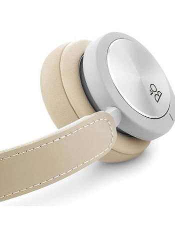 BeoPlay H8i Over Ear Bluetooth Headphones Beige/Silver