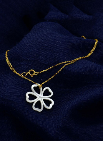 18 Karat Gold Lucky Clover Mother Of Pearl Necklace