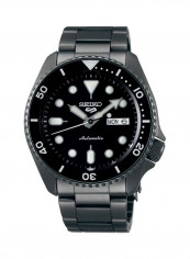 Men's 5 Sports Water Resistant Analog Watch SRPD65K1