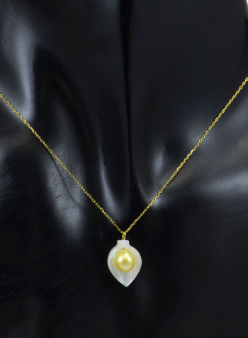 18 Karat Gold Calla Lily Mother Of Pearl Necklace