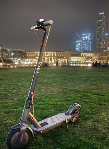 Unisex Electric Bluetooth Support Scooter With Digital Speedometer On Board