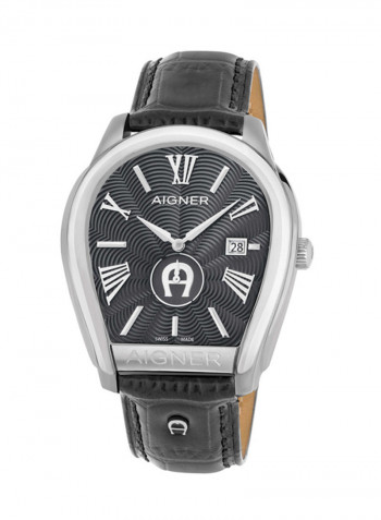 Men's Leather Analog Wrist Watch M A131102