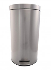 Pedal Trash Bin Silver reviews Pedal Trash Bin Silver
