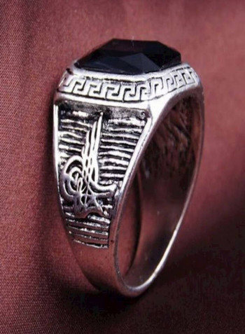 Gem Stone Studded Ring