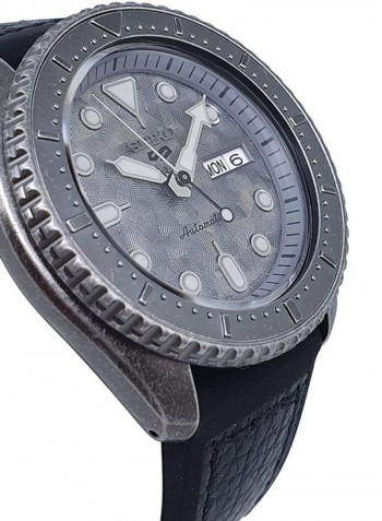 Men's 5 Sports Water Resistant Analog Watch SRPE79K1