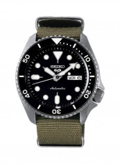 Men's Water Resistant Stainless Steel Analog Watch SRPD65K4