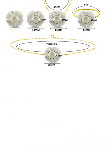 18 Karat Solid Yellow Gold 13 mm Mother Of Pearl Flower Shape With 4 mm Pearl Jewellery Set
