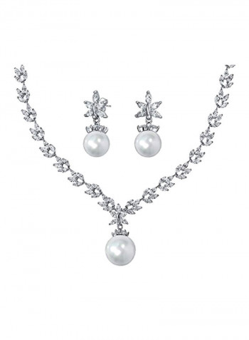 Pearl Rhodium Plated Leaf Solitaire Bridal Necklace Set