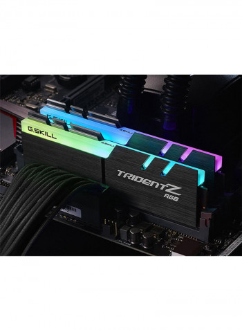 2-Piece 16GB DDR4 3000 MHz Desktop SDRAM 32GB Black