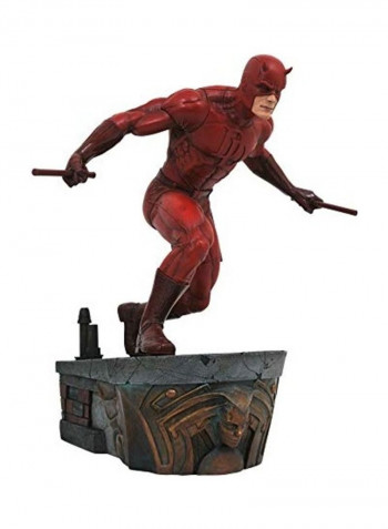 Marvel Comic Premier Collection : Daredevil Resin Statue 13 x 11 x 10inch