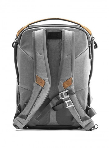Everyday Zippered Backpack V2 20L Ash