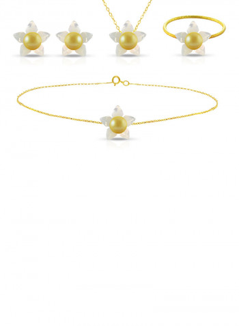 18 Karat Solid Yellow Gold 10 mm Mother Of Pearl Flower Shape With 4 mm Pearl Jewellery Set