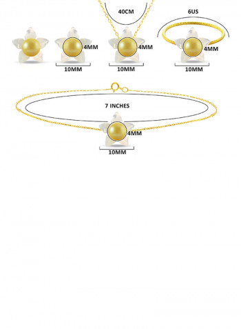 18 Karat Solid Yellow Gold 10 mm Mother Of Pearl Flower Shape With 4 mm Pearl Jewellery Set