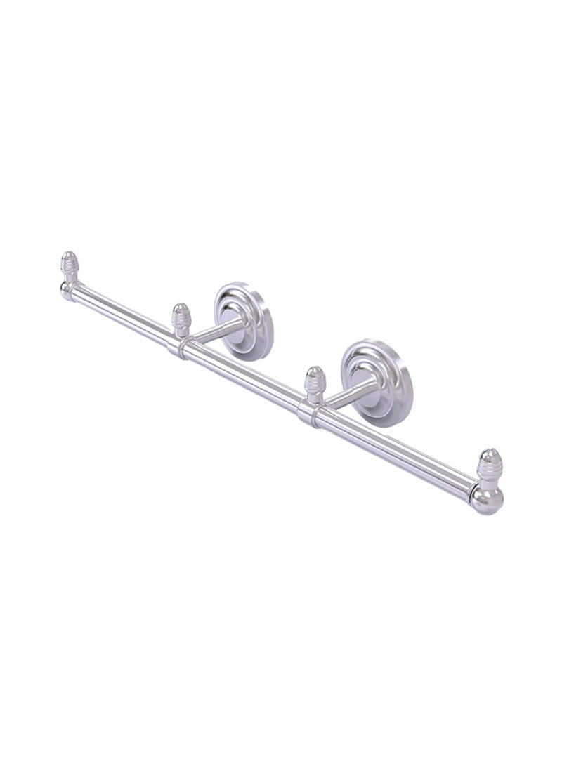 Que New 3-Arm Guest Towel Holder Satin Chrome 22.5x3.3x3.5inch