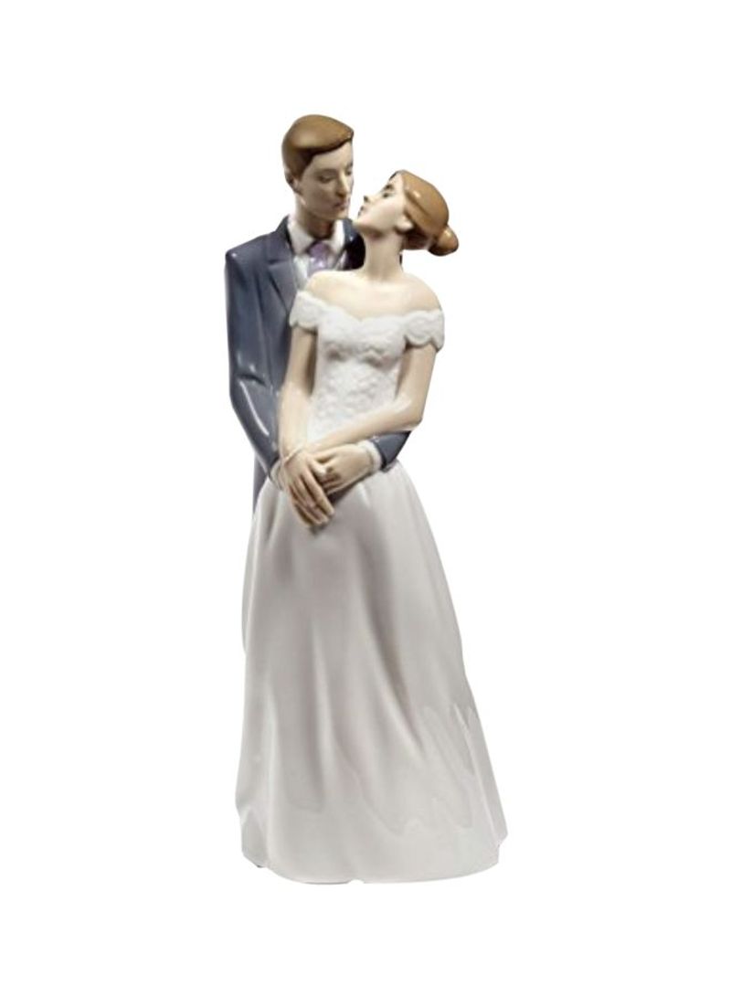Couple Unforgettable Day Collectible Figurine White/Brown/Blue 3.9x3.5x9.8inch