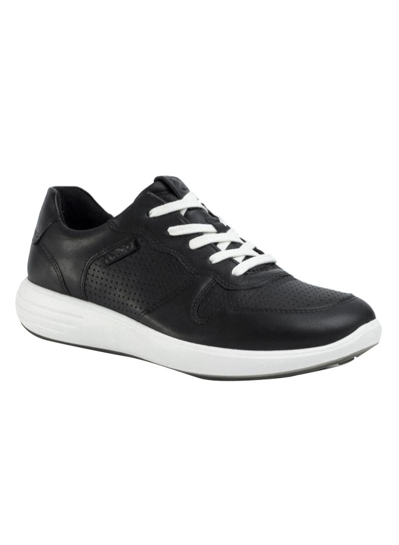 Soft 7 Runner Sneakers Black