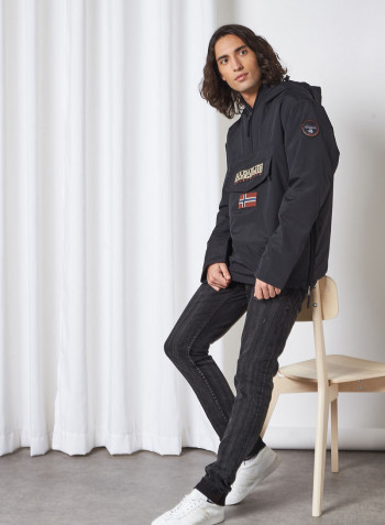 Front Pocket Long Sleeve Hoodie Black 041