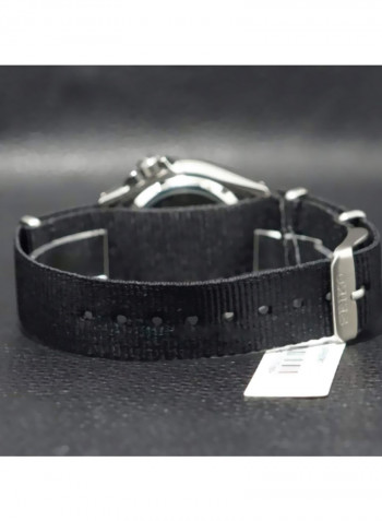 Men's 5 Sports Water Resistant Analog Watch SRPE67K1