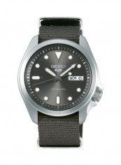 Men's 5 Sports Water Resistant Analog Watch SRPE61K1