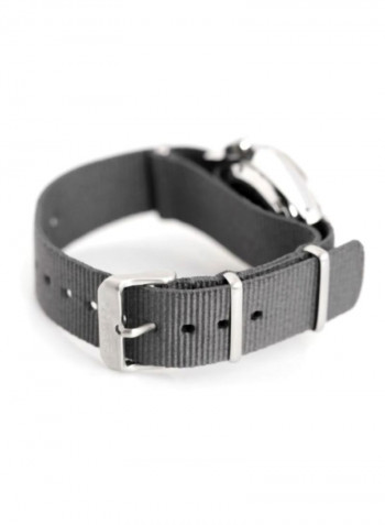 Men's 5 Sports Water Resistant Analog Watch SRPE61K1