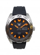Men's 5 Sports Water Resistant Analog Watch SRP741J