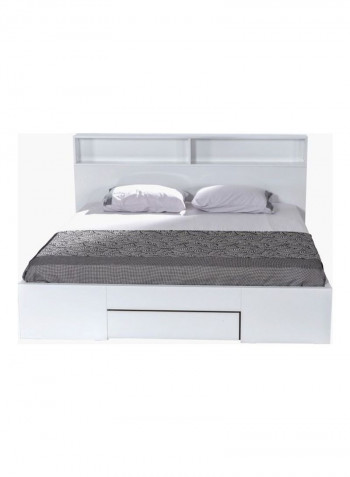 Halmstad/Oslo Queen Bed With 3-Drawers White