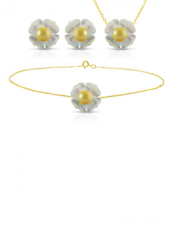 18 Karat Solid Yellow Gold 13 mm Mother Of Pearl Flower Shape With 4 mm Pearl Jewellery Set
