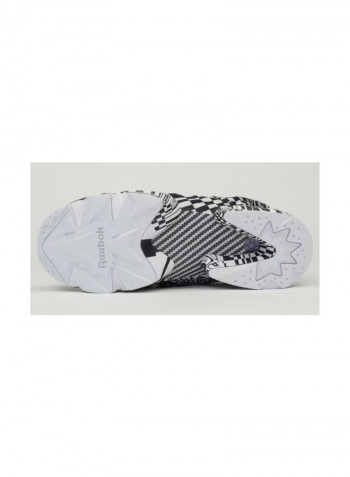 Instapump Lace-up Low Top Sneakers White/black