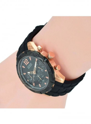 Men's Analog Rubber Wrist Watch W0864G2