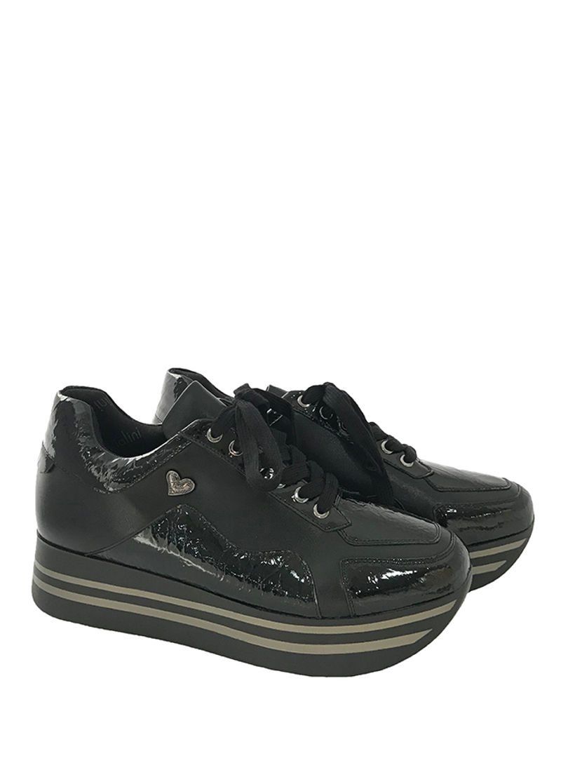 Women's Lace-Up Low Top Sneakers Black